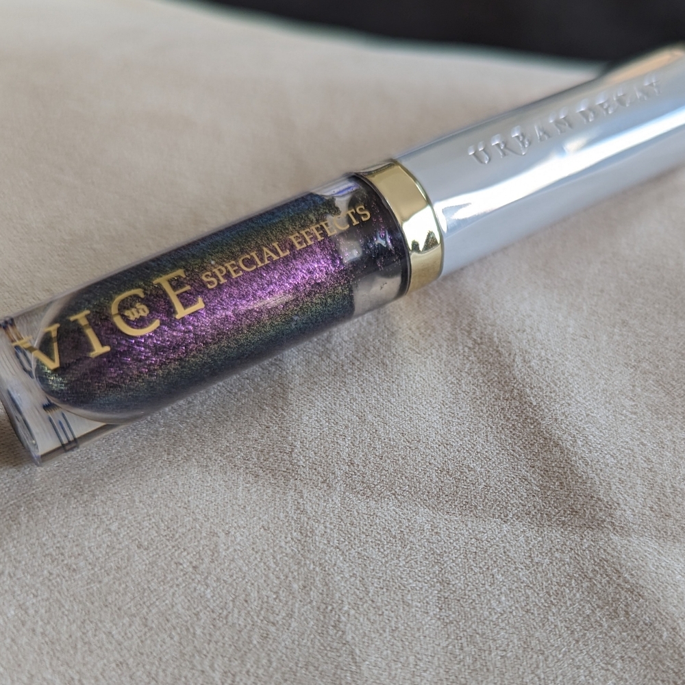 Urban Decay Lipcoat